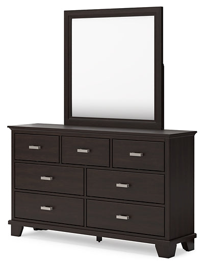 Covetown Full Panel Bed with Mirrored Dresser, Chest and Nightstand